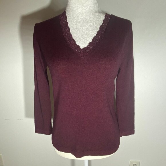 Women's Express Burgundy V-Neck Sweater Size Medium - Picture 1 of 5